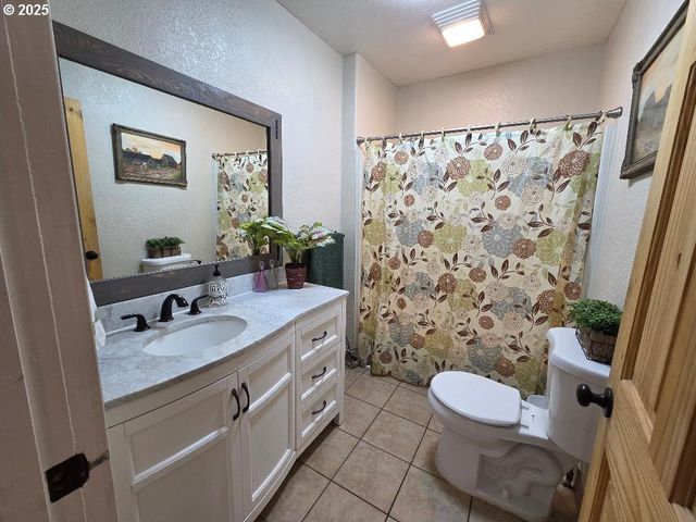 1820 FILBERT St, Forest Grove, OR 97116