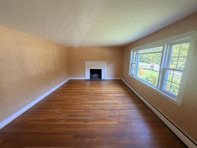 130 Central St, North Reading, MA 01864