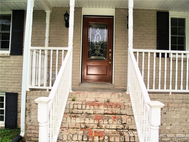11001 Old Church Rd, New Kent, VA 23124