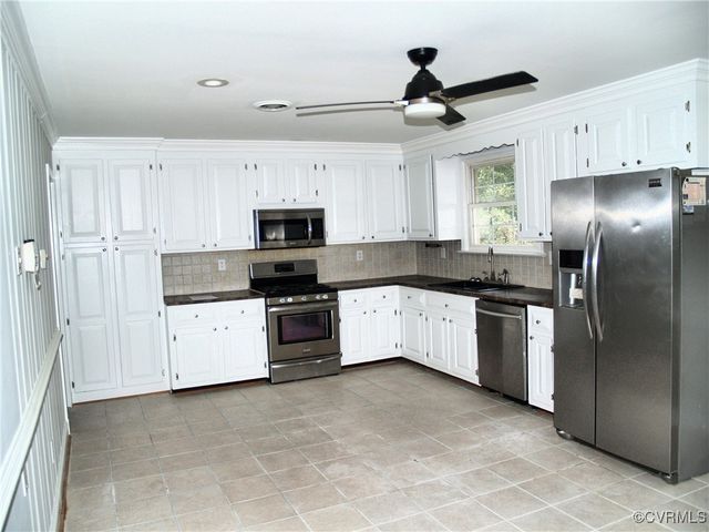 11001 Old Church Rd, New Kent, VA 23124