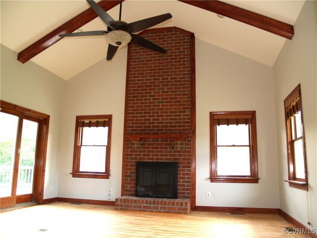 11001 Old Church Rd, New Kent, VA 23124