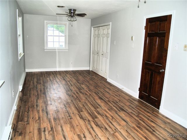 11001 Old Church Rd, New Kent, VA 23124