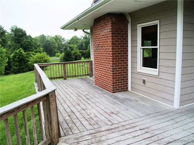 11001 Old Church Rd, New Kent, VA 23124