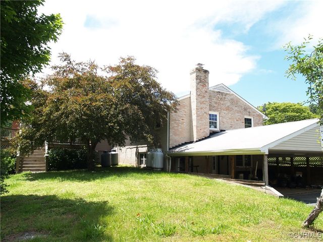 11001 Old Church Rd, New Kent, VA 23124