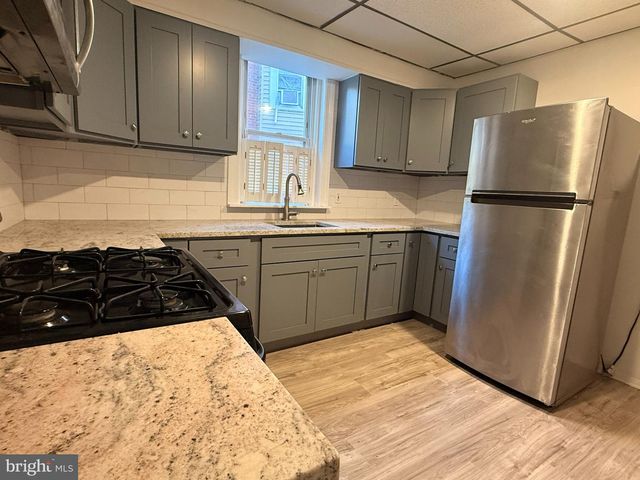 39 WALNUT ST, Clifton Heights, PA 19018