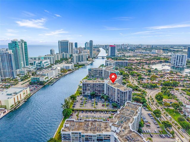 600 Parkview Dr 1114, Hallandale Beach, FL 33009