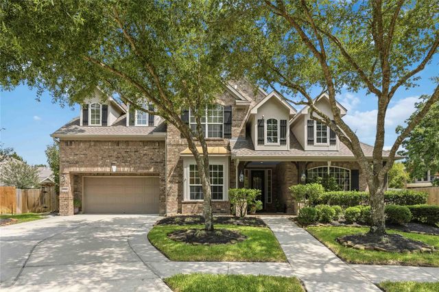 15711 Sandy Falls Court, Houston, TX 77044