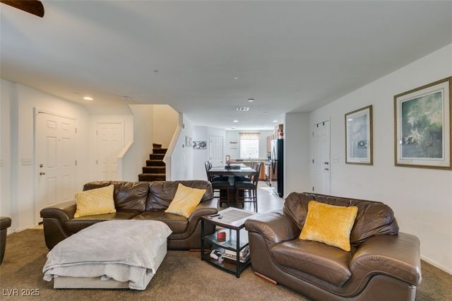 1029 Spotted Saddle Street, Henderson, NV 89015