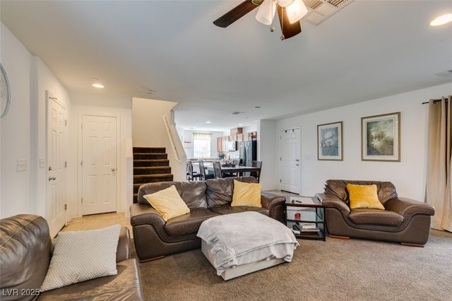 1029 Spotted Saddle Street, Henderson, NV 89015