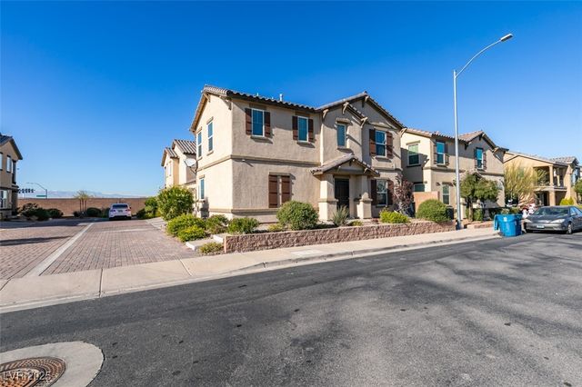 1029 Spotted Saddle Street, Henderson, NV 89015