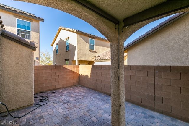 1029 Spotted Saddle Street, Henderson, NV 89015