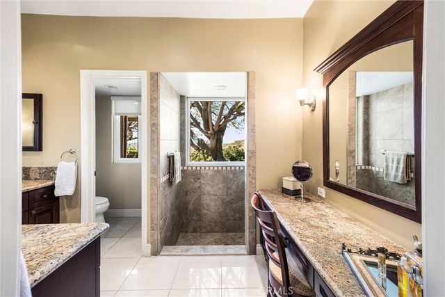 2621 N Mountain, Claremont, CA 91711