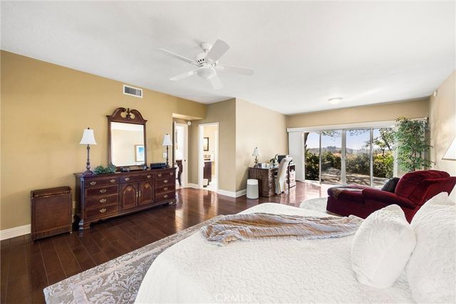2621 N Mountain, Claremont, CA 91711