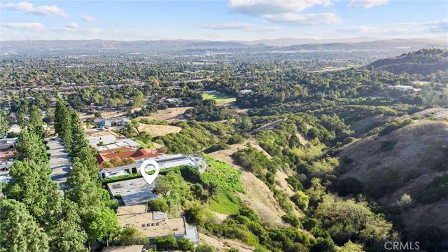 2621 N Mountain, Claremont, CA 91711