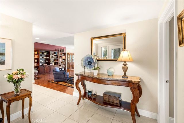 2621 N Mountain, Claremont, CA 91711