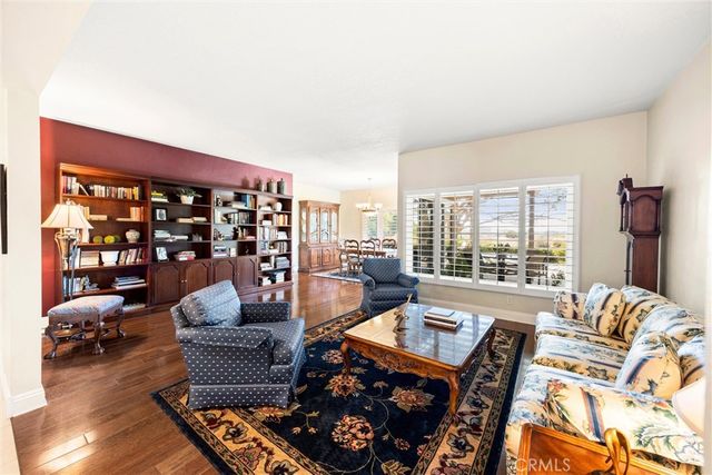 2621 N Mountain, Claremont, CA 91711
