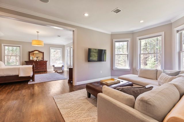 205 Pond Street, Hopkinton, MA 01748