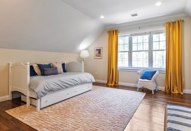205 Pond Street, Hopkinton, MA 01748