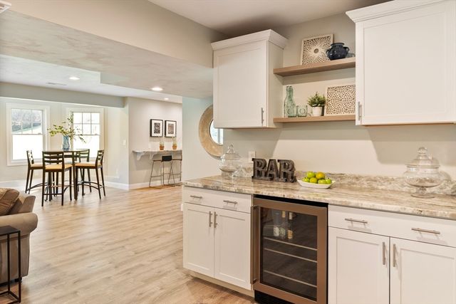 205 Pond Street, Hopkinton, MA 01748