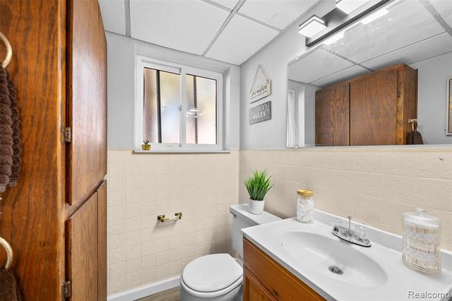 2268 Serra Drive, Sterling Heights, MI 48310