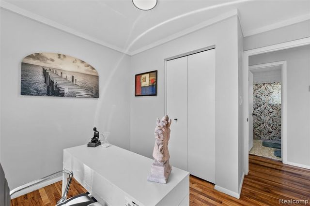 2268 Serra Drive, Sterling Heights, MI 48310