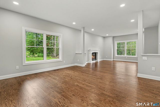 18 Timberlane Trail, Trumbull, CT 06611