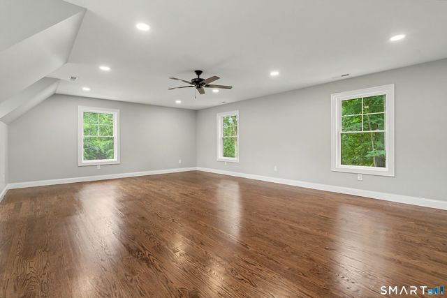 18 Timberlane Trail, Trumbull, CT 06611