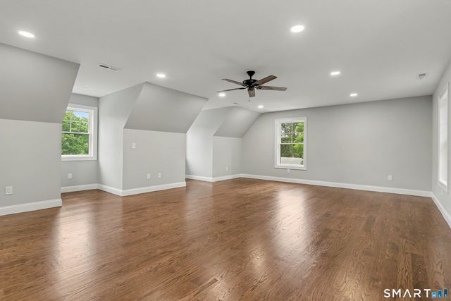 18 Timberlane Trail, Trumbull, CT 06611