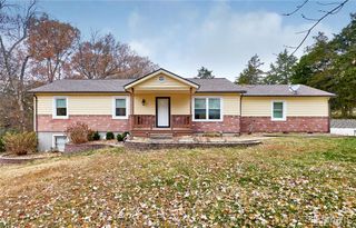 891 Ranch Lane, Villa Ridge, MO 63089