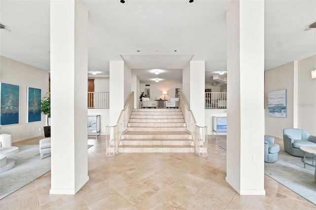 707 S GULFSTREAM AVENUE 207, Sarasota, FL 34236