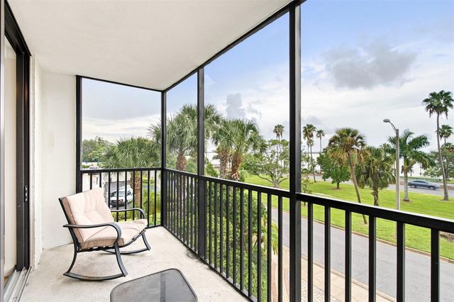 707 S GULFSTREAM AVENUE 207, Sarasota, FL 34236