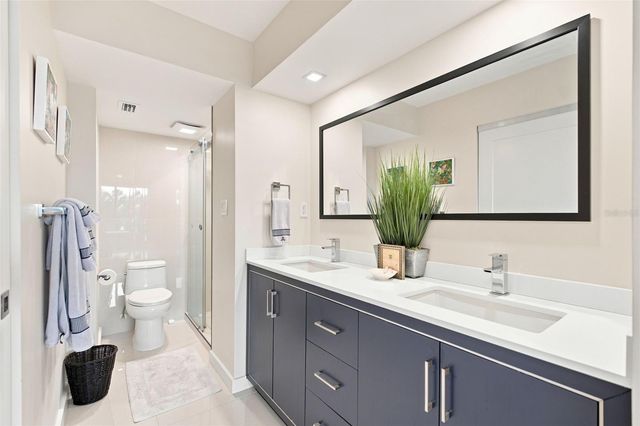 707 S GULFSTREAM AVENUE 207, Sarasota, FL 34236