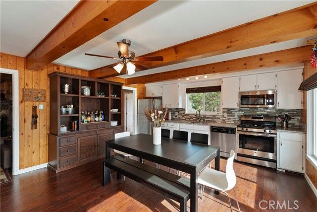 39676 Oakglen, Fawnskin, CA 92333