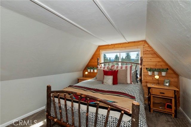 39676 Oakglen, Fawnskin, CA 92333