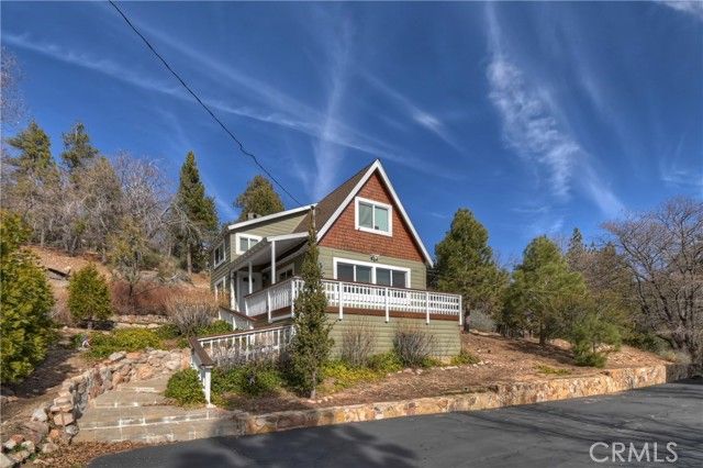 39676 Oakglen, Fawnskin, CA 92333