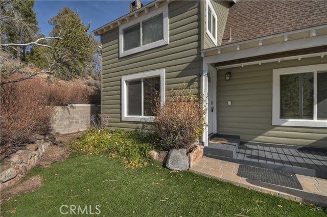 39676 Oakglen, Fawnskin, CA 92333