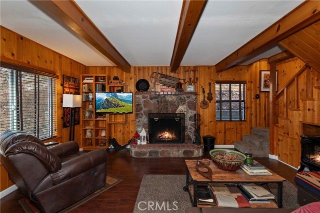 39676 Oakglen, Fawnskin, CA 92333