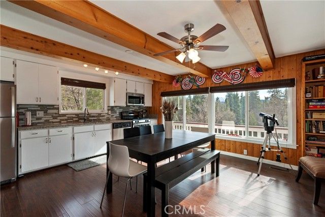 39676 Oakglen, Fawnskin, CA 92333