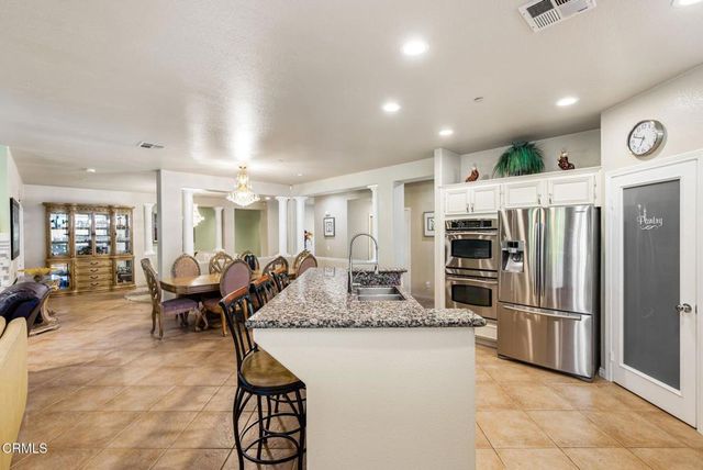 850 Ventana, Palm Springs, CA 92262