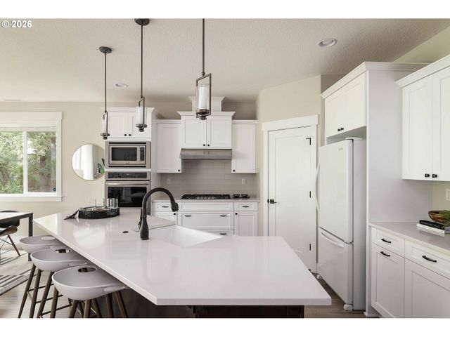 16293 Sw 113TH Ave, Portland, OR 97224