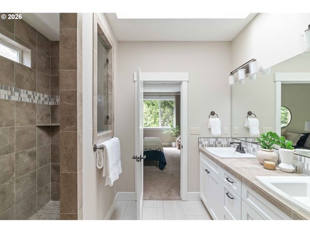 16293 Sw 113TH Ave, Portland, OR 97224