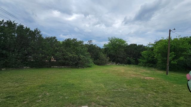820 Ports O Call Drive, Granbury, TX 76048