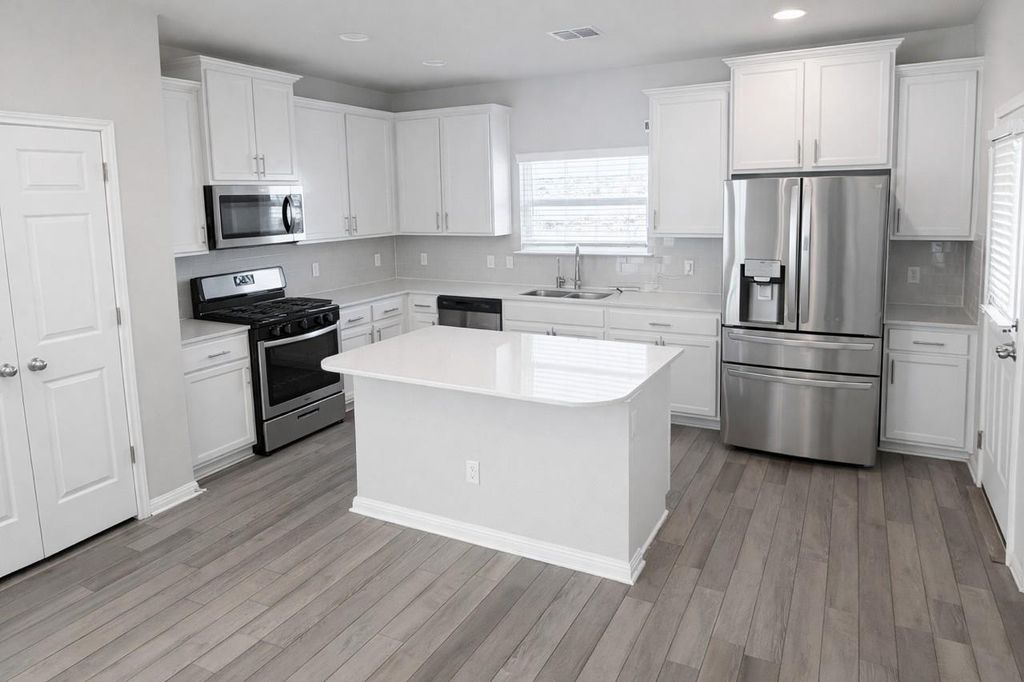 3200 College Park DR 91, Round Rock, TX 78665