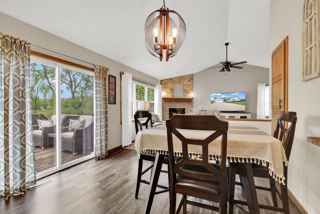 6905 Jamestown COURT, West Bend, WI 53090