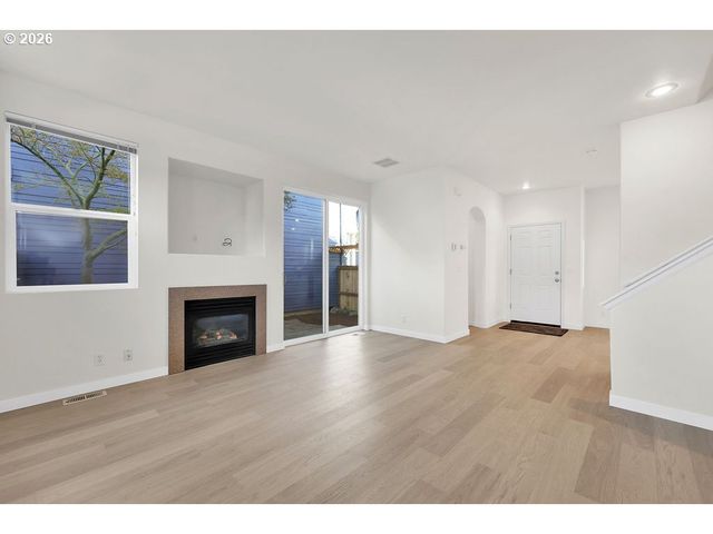 1651 HAMLET Ln, Eugene, OR 97402