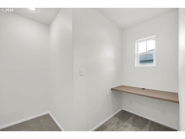 1651 HAMLET Ln, Eugene, OR 97402