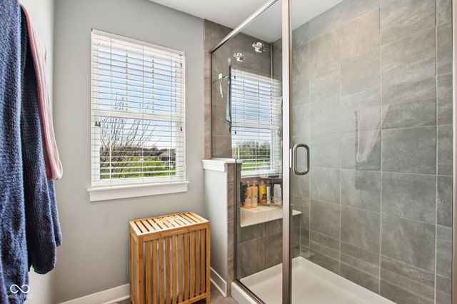 2498 Stonehaven Way, Avon, IN 46123