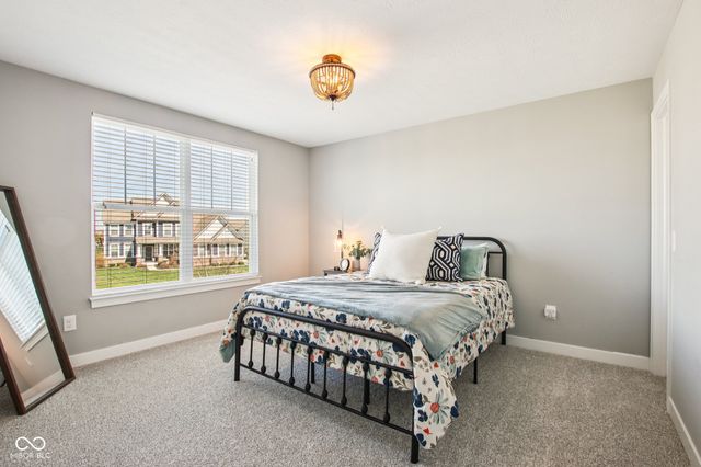 2498 Stonehaven Way, Avon, IN 46123