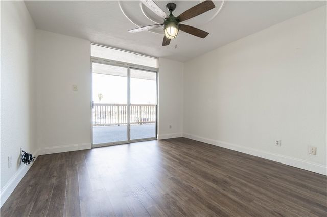 4242 Gulfbreeze Blvd 206, Corpus Christi, TX 78402