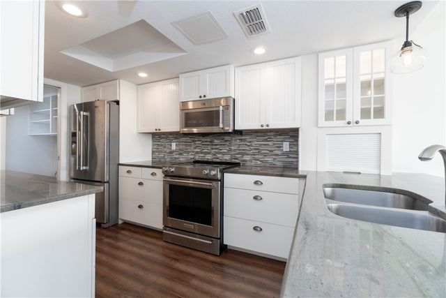4242 Gulfbreeze Blvd 206, Corpus Christi, TX 78402